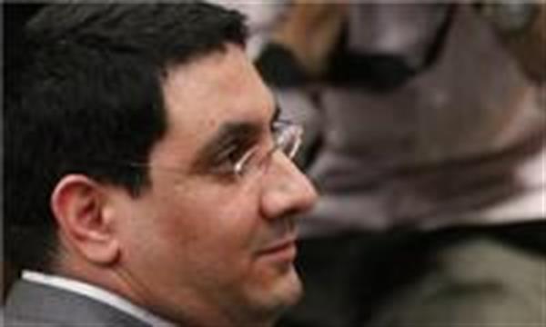 یک حقوقدان: هفت چالش استراتژیک اروپا برای توقف قراردادهای خرید نفت از ایران پس از ۶ ماه