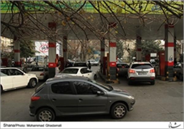 مصرف بنزین کشور به مرز ٢٥ میلیارد لیتر رسید