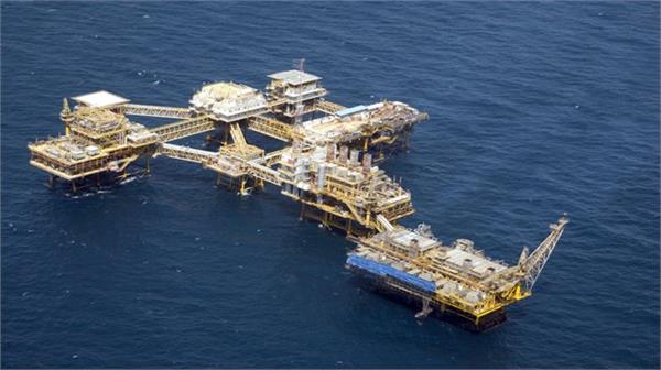 OPEC output rises as Iran pumps at fastest rate in three years