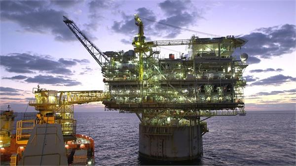 Total developing own Iran banking channels