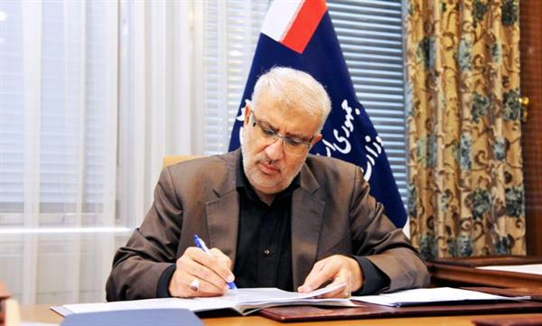 وزیر نفت از امضای ۱۵.۶ میلیارد دلار قرارداد نفتی خبر داد