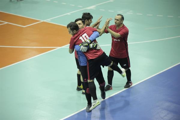 گزارش تصویری هفته دوم مسابقات فوتسال اتحادیه 43