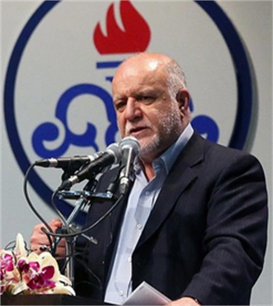 بازدید وزیر نفت از بیست و سومین نمایشگاه بین المللی نفت و گاز و پتروشیمی