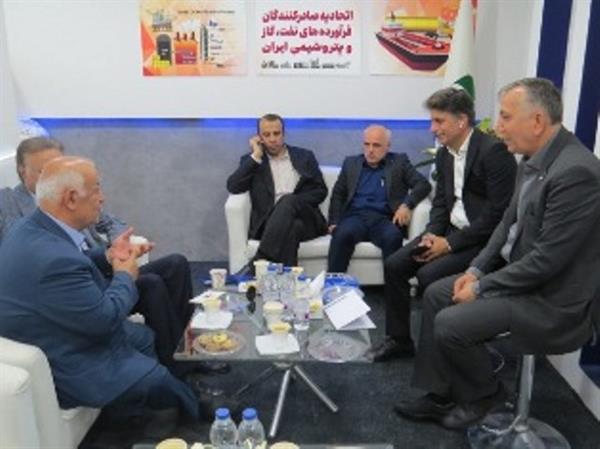 گزارش تصویری از دومین روز بیست و هفتمین نمایشگاه بین المللی نفت و گاز پالایش 34