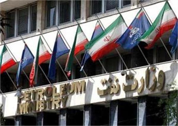 واگذاری شرکت‌های نفتی متوقف شد