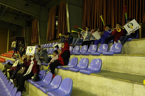 گزارش تصویری هفته چهارم لیگ فوتسال اتحادیه اوپکس 10