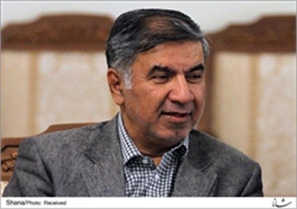 ایران از ادامه رایزنیها برای تثبیت بازار نفت حمایت می کند
