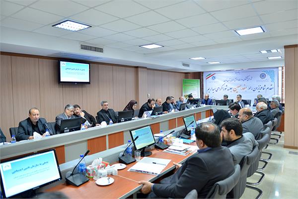 مشکل ساختاری اقتصاد ایران«دولتی بودن» است