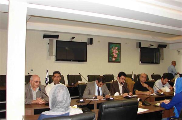 سمینار بررسی بازارهای هدف (هند) 1