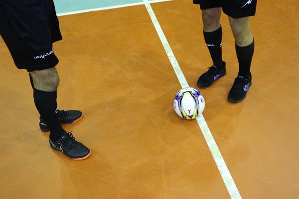 فوتسال نیمه نهایی اوپکس 4