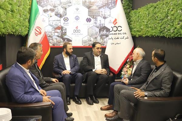 گزارش تصویری از چهارمین روز بیست و هفتمین نمایشگاه بین المللی نفت و گاز پالایش 72