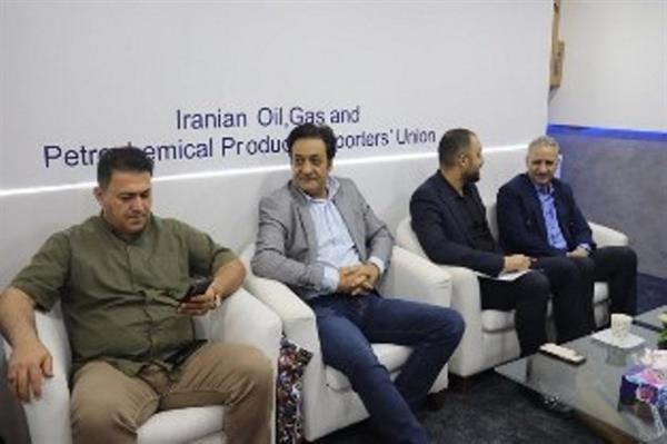 گزارش تصویری از اولین روز بیست و هفتمین نمایشگاه بین المللی نفت و گاز پالایش  31