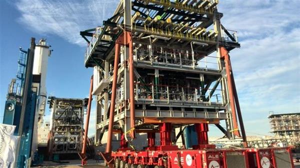 Iran eyes 1.8-billion-euro oil refinery in Spain: Report