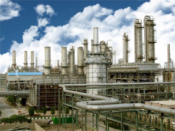 Petchem projects in Iran need $77b finance by 2020: NPC official