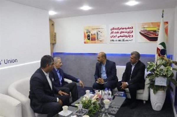 گزارش تصویری از اولین روز بیست و هفتمین نمایشگاه بین المللی نفت و گاز پالایش  27