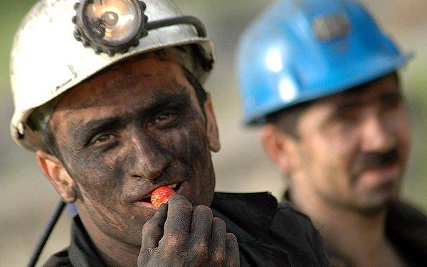 اختلاف‌نظر شدید در افزایش مزد۹۴/حقوق فقط ۹۰هزارتومان زیاد می‌شود؟