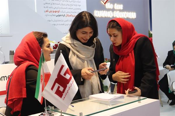 گزارش تصویری از چهارمین روز بیست و هفتمین نمایشگاه بین المللی نفت و گاز پالایش 38