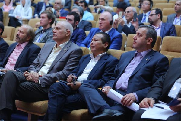 روز چهارم بیست و یکمین  نمایشگاه نفت،گاز و پتروشیمی 18