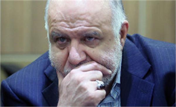 زنگنه در جمع خبرنگاران تاکید کرد: قیمت بنزین افزایش پیدا نمی‌کند/ سهمیه‌ها تا پایان شهریور معتبر است