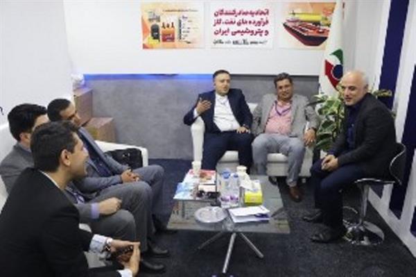 گزارش تصویری از دومین روز بیست و هفتمین نمایشگاه بین المللی نفت و گاز پالایش 94