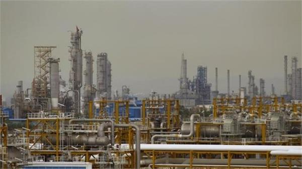 Italian firms prioritize return to Iran market in 2016: Official