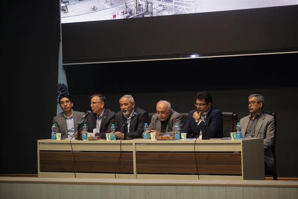 دومین روز نمایشگاه 98 30