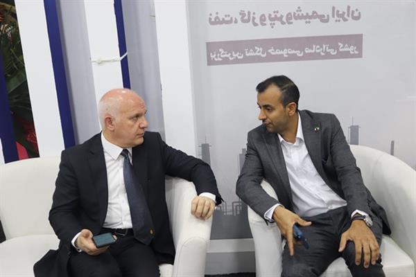 گزارش تصویری از چهارمین روز بیست و هفتمین نمایشگاه بین المللی نفت و گاز پالایش 87