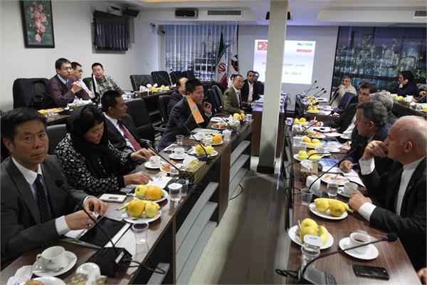 سمینار با هیات چینی 9