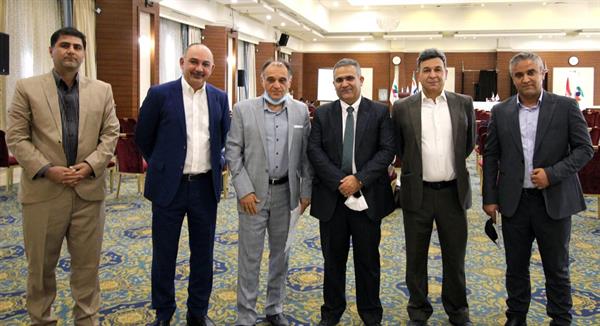 گزارش تصویری مجمع عمومی عادی اتحادیه صادرکنندگان فرآورده های نفت گاز و پتروشیمی ایران 14