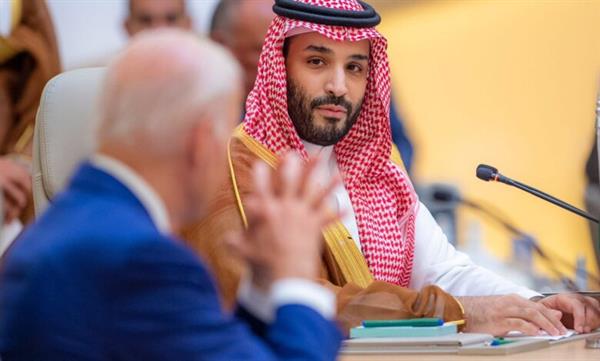 بن سلمان: اعلام کرده‌ایم که ظرفیت تولید نفت خود را به ۱۳ میلیون بشکه در روز افزایش می‌دهیم / وزیر خارجه سعودی: ۱۳ میلیون بشکه نفت در روز حداکثر ظرفیت تولید ماست