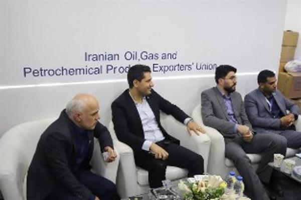 گزارش تصویری از دومین روز بیست و هفتمین نمایشگاه بین المللی نفت و گاز پالایش 98