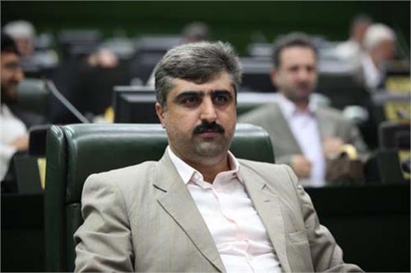 قطع صادرات روزانه 450هزار بشکه نفت ایران 'یونان، ایتالیا و اسپانیا' را فلج می‌کند