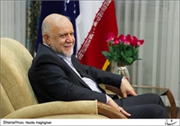 Zanganeh: Iran Capable of Exporting 20m Liters/Day Gasoline