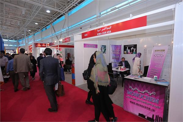 روز دوم نمایشگاه نفت و گاز 97 22