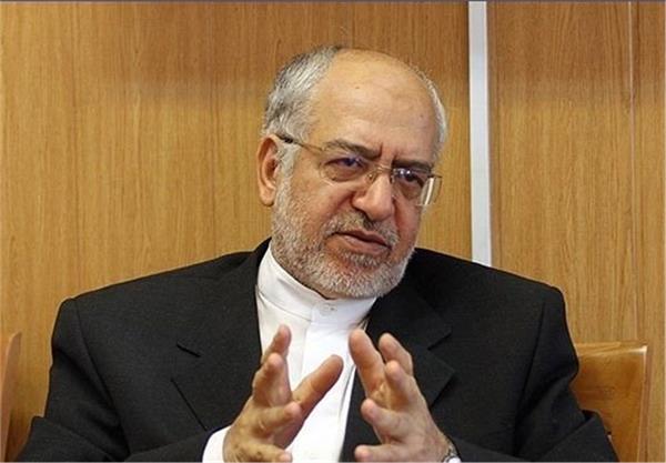 واردات غیررسمی عمدتاً از مناطق آزاد انجام می‌شود