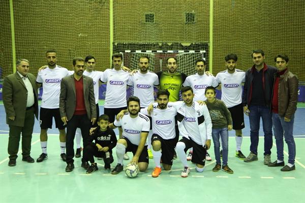 فوتسال نیمه نهایی اوپکس 18