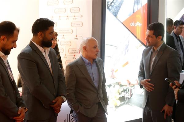 گزارش تصویری از بیست و نهمین نمایشگاه بین المللی نفت،گاز،پالایش و پتروشیمی 52