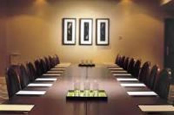 نشست هم اندیشی اصحاب رسانه های تخصصی صنعت نفت