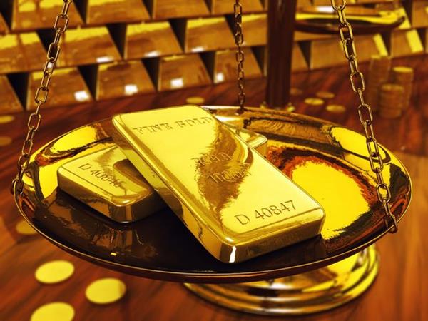 اقتصاد دنیا در ۲۴ ساعت گذشته/ قیمت نفت بالا رفت، طلا سقوط کرد