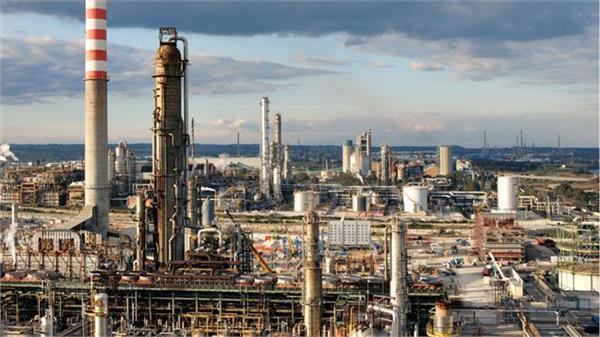 Lukoil to resume refining Iran oil in Sicily