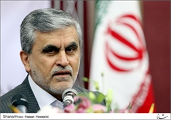 ایران برای صدور روزانه ٢٠٠ هزار بشکه نفت به اسپانیا مذاکره می کند
