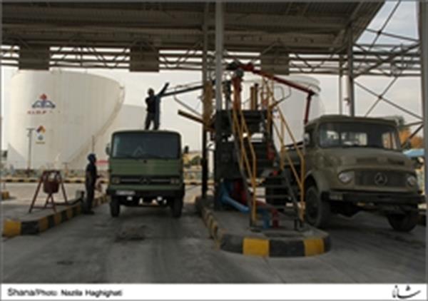 توزیع ٨٠٠ میلیون لیتر انواع فرآورده نفتی در منطقه زاهدان