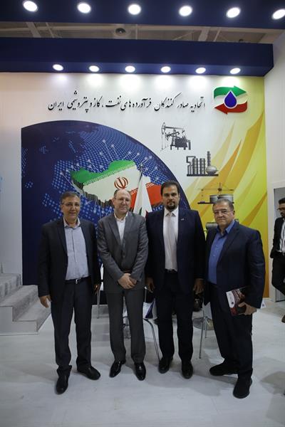 اولین روز نمایشگاه 98 35