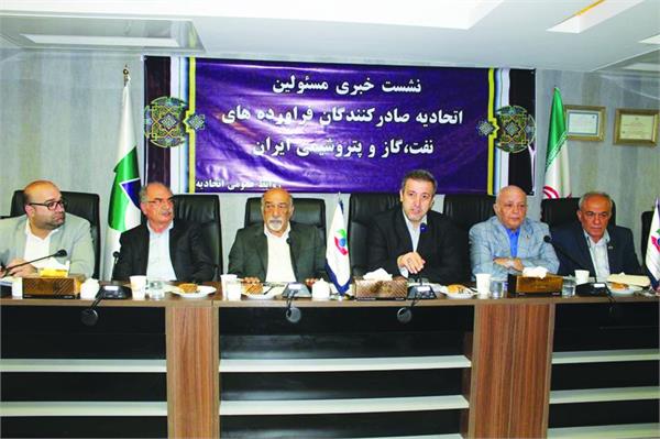 ادامه بحران تامین خوراک در صادرات فراورده های نفتی