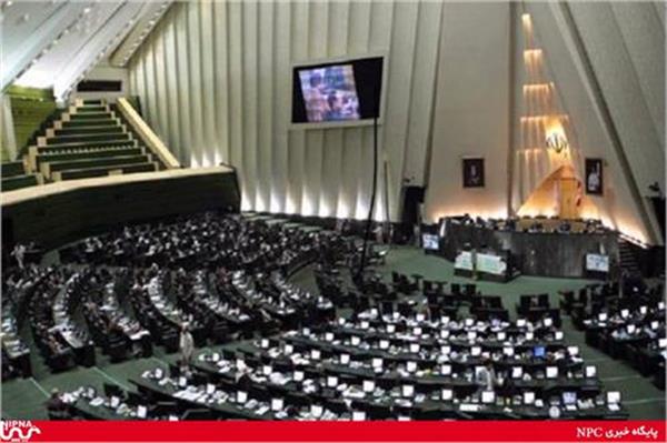 انتقال دانش فنی و سرمایه گذاری 2 گانه های توسعه صنعت پتروشیمی در دولت دوازدهم
