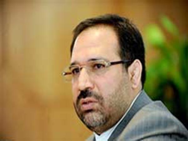 نشست خبری 1.5 ساعته وزیر اقتصاد در آمریکا تازه‌ترین خبرها از کاهش ضریب جینی، سبد ارزی و آمارهای غلط از نرخ رشد ایران