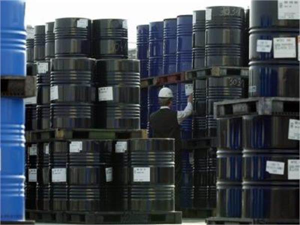 برای اولین بار در 5 ماه اخیر،قیمت نفت در بازارنیویورک به 60 دلاررسید