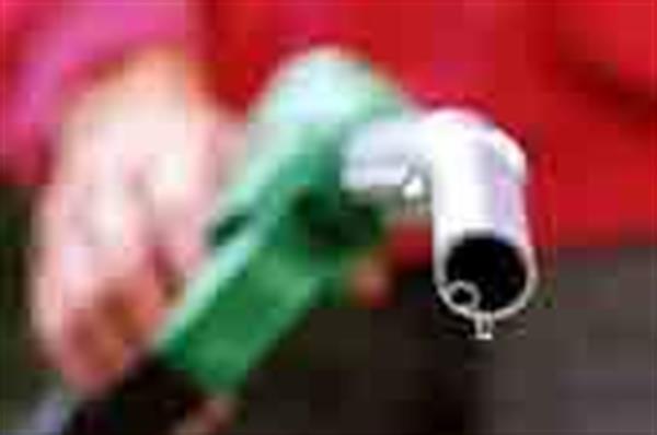 بزرگنمایی قیمت تمام شده فرآورده های نفتی، با کدام هدف؟
