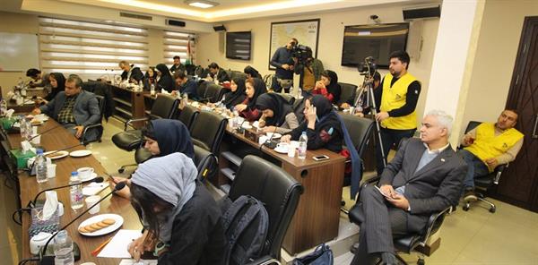 نشست خبری 16-9-98 1