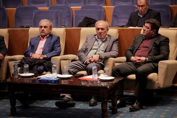 سیزدهمین همایش سالانه اتحادیه 32